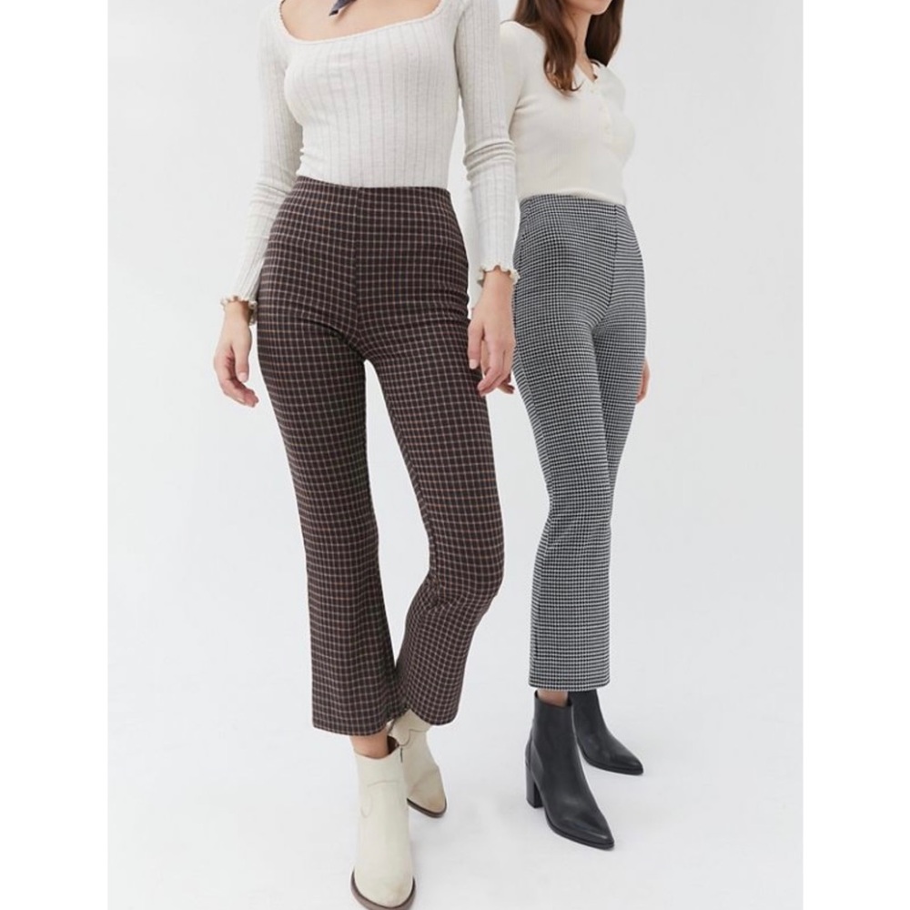 Size M | Urban Outfitters flare pant